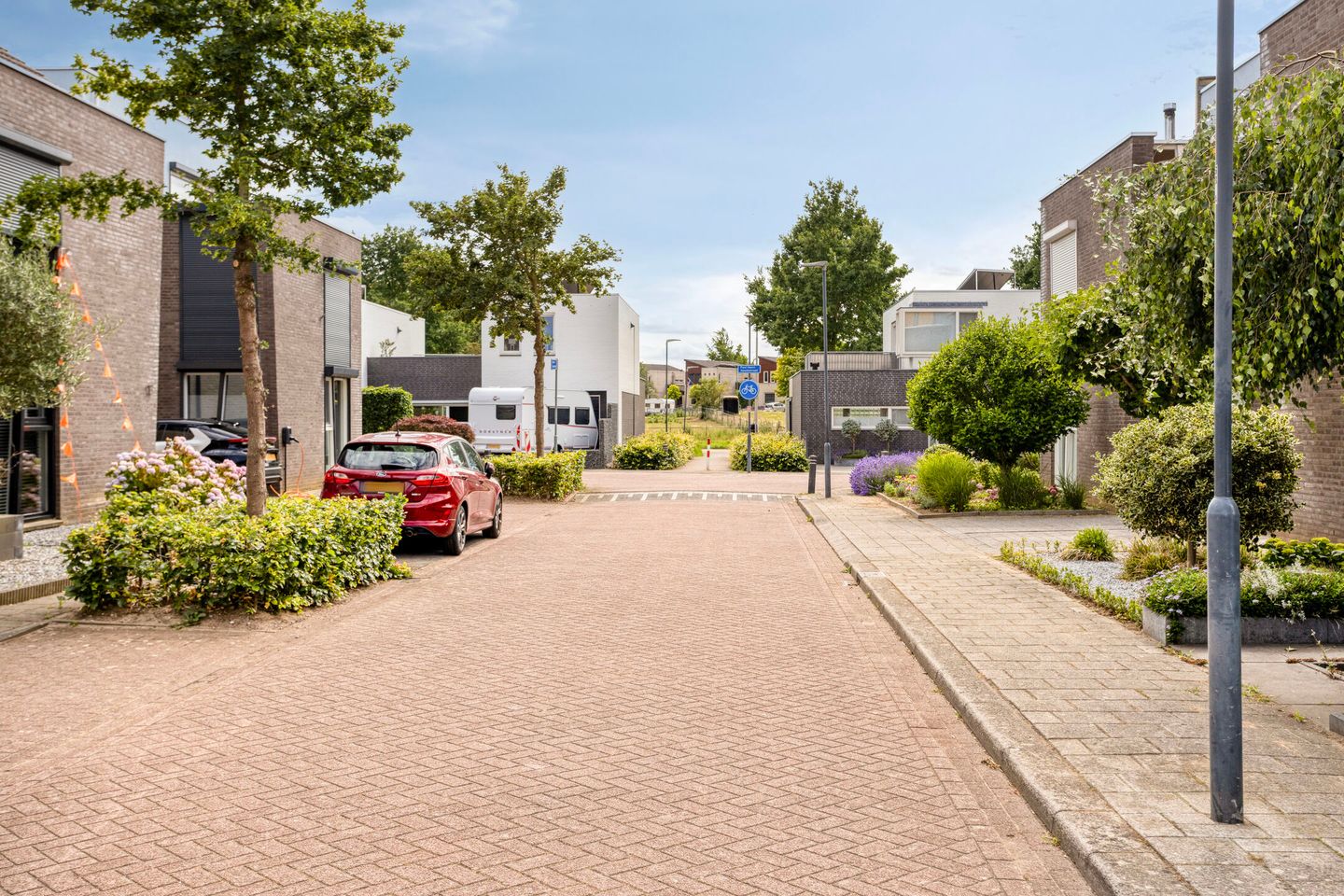 Photo 40 of Paul van Zeelandstraat 7