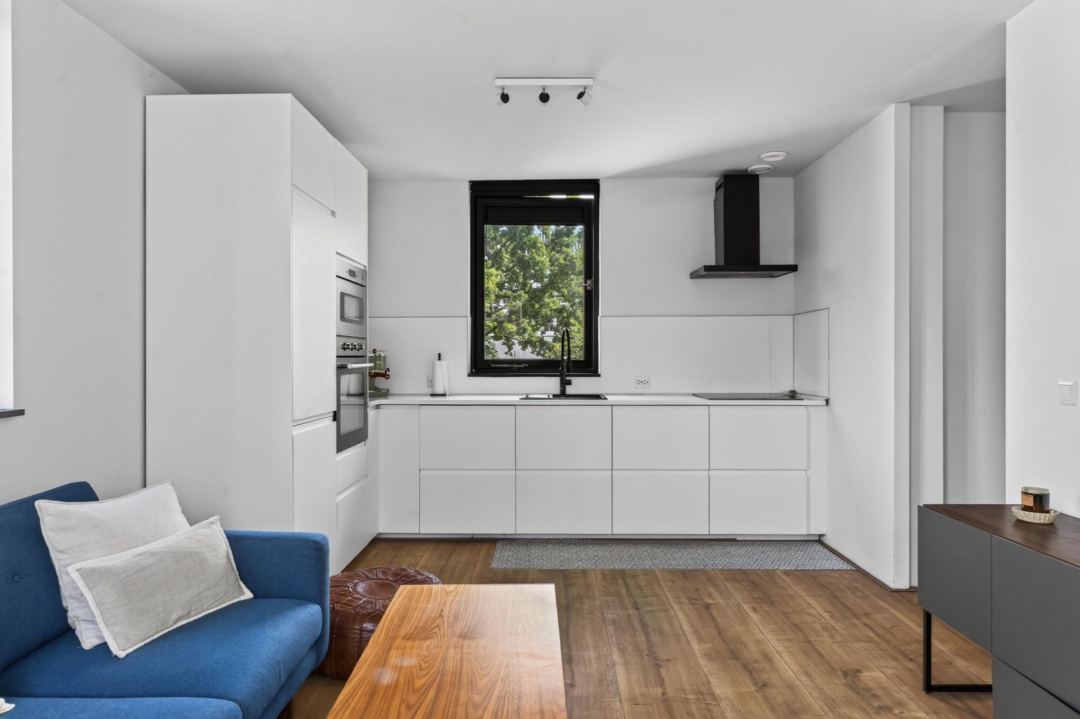 Photo 12 of Frederik Hendrikstraat 49-D