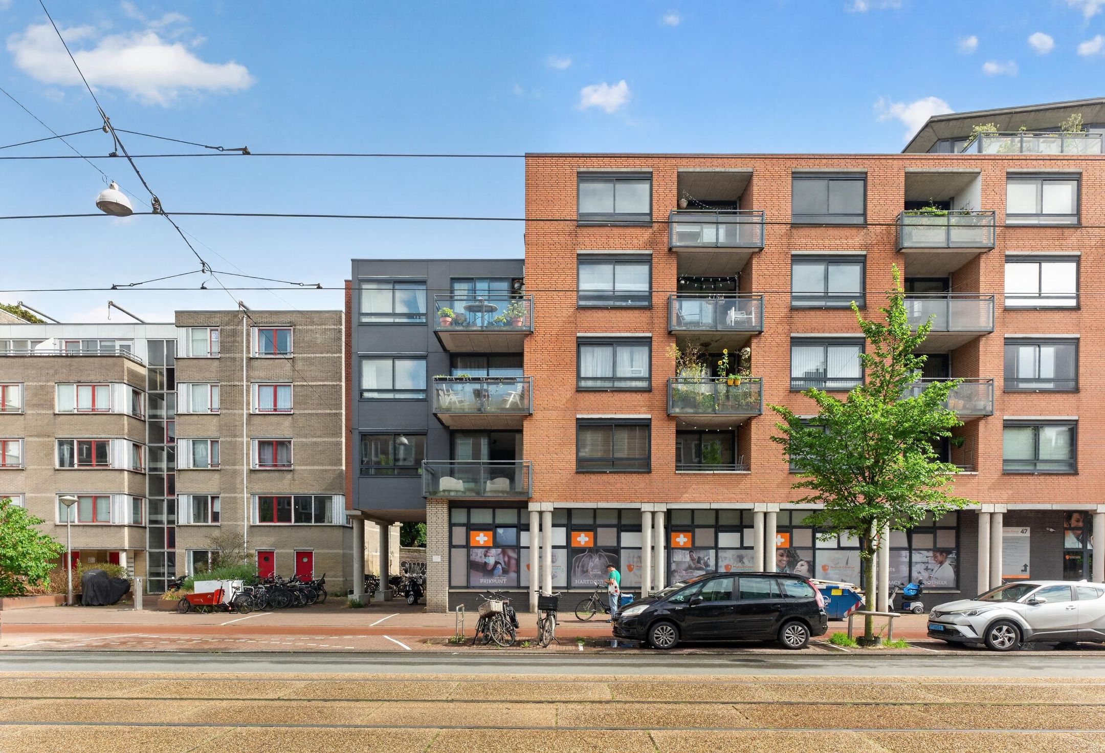 Photo 42 of Frederik Hendrikstraat 49-D