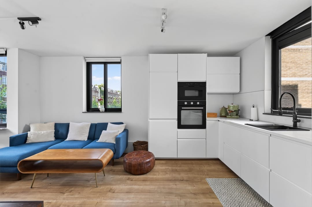 Photo 7 of Frederik Hendrikstraat 49-D