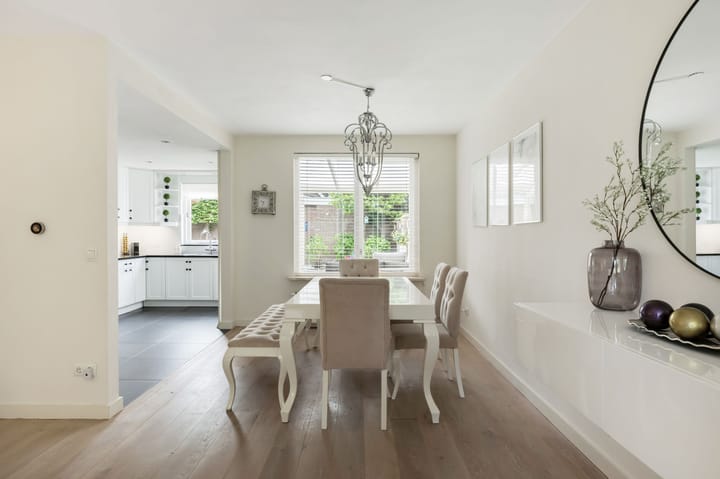 Tussenwoning te koop: Middelhei 86, Veldhoven