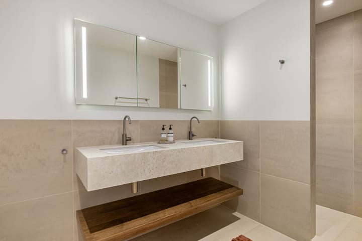 Appartement te koop: Bilderdijkkade 52D, Amsterdam