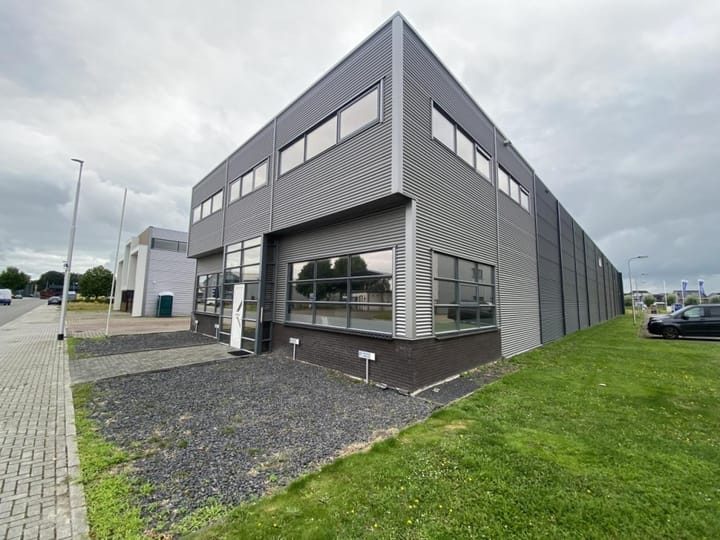 Aziëlaan 7, Vroomshoop
