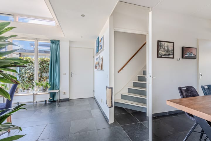 Tussenwoning te koop: Zuidewijn 39, Lelystad