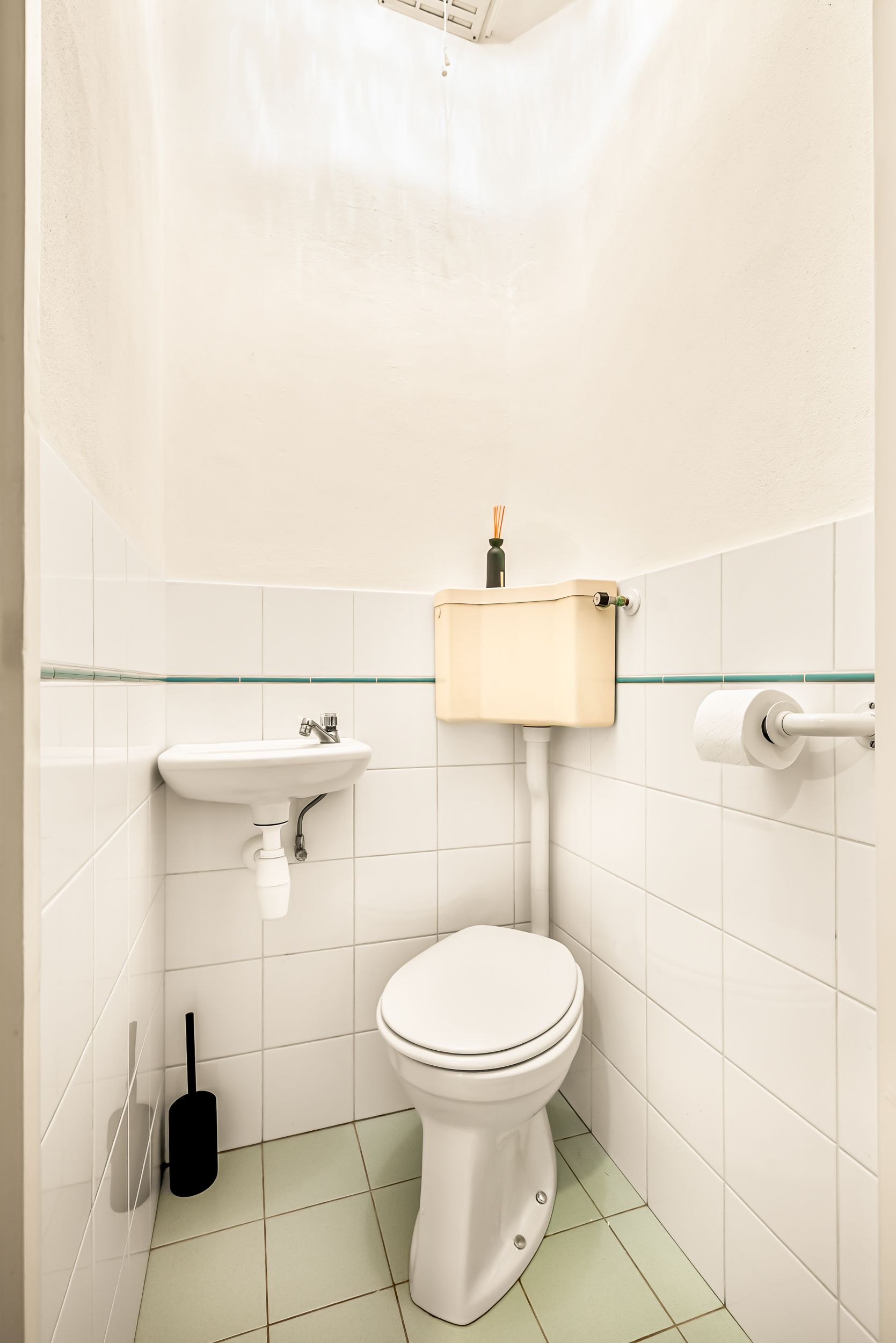 Photo 51 of Van Dortstraat 4