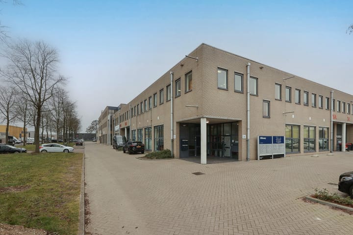 Jarmuiden 30-D, Amsterdam