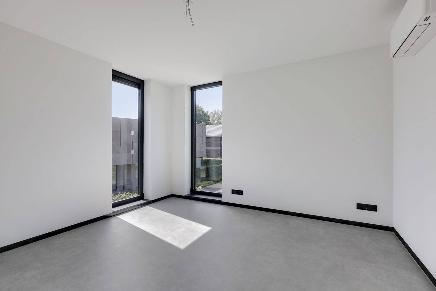 Foto 40 van Flugi van Aspermontlaan 21
