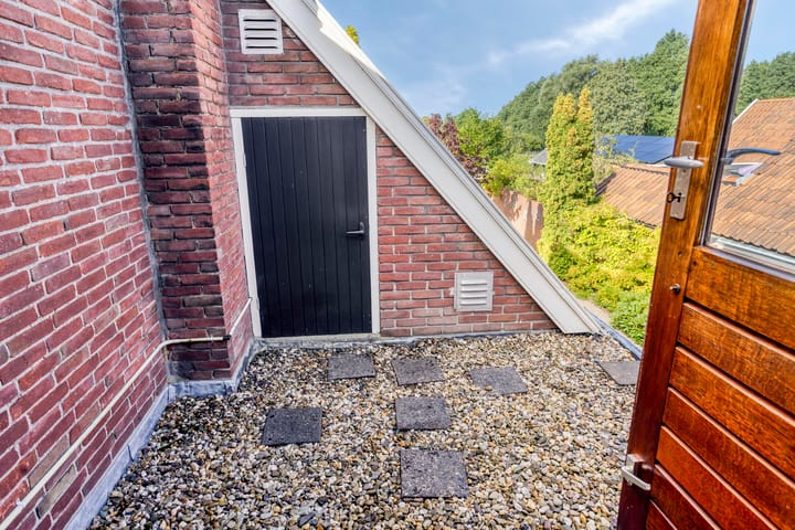 Twee-onder-één-kap te koop: lossersestraat 172, Oldenzaal
