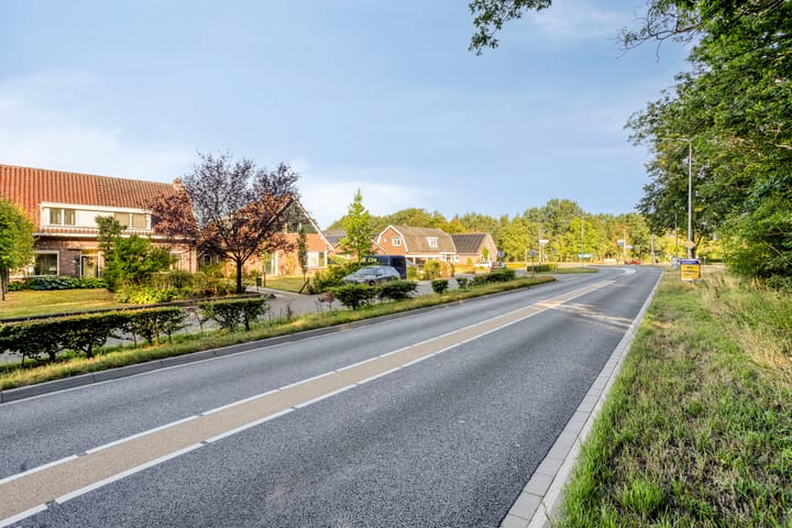 Twee-onder-één-kap te koop: lossersestraat 172, Oldenzaal