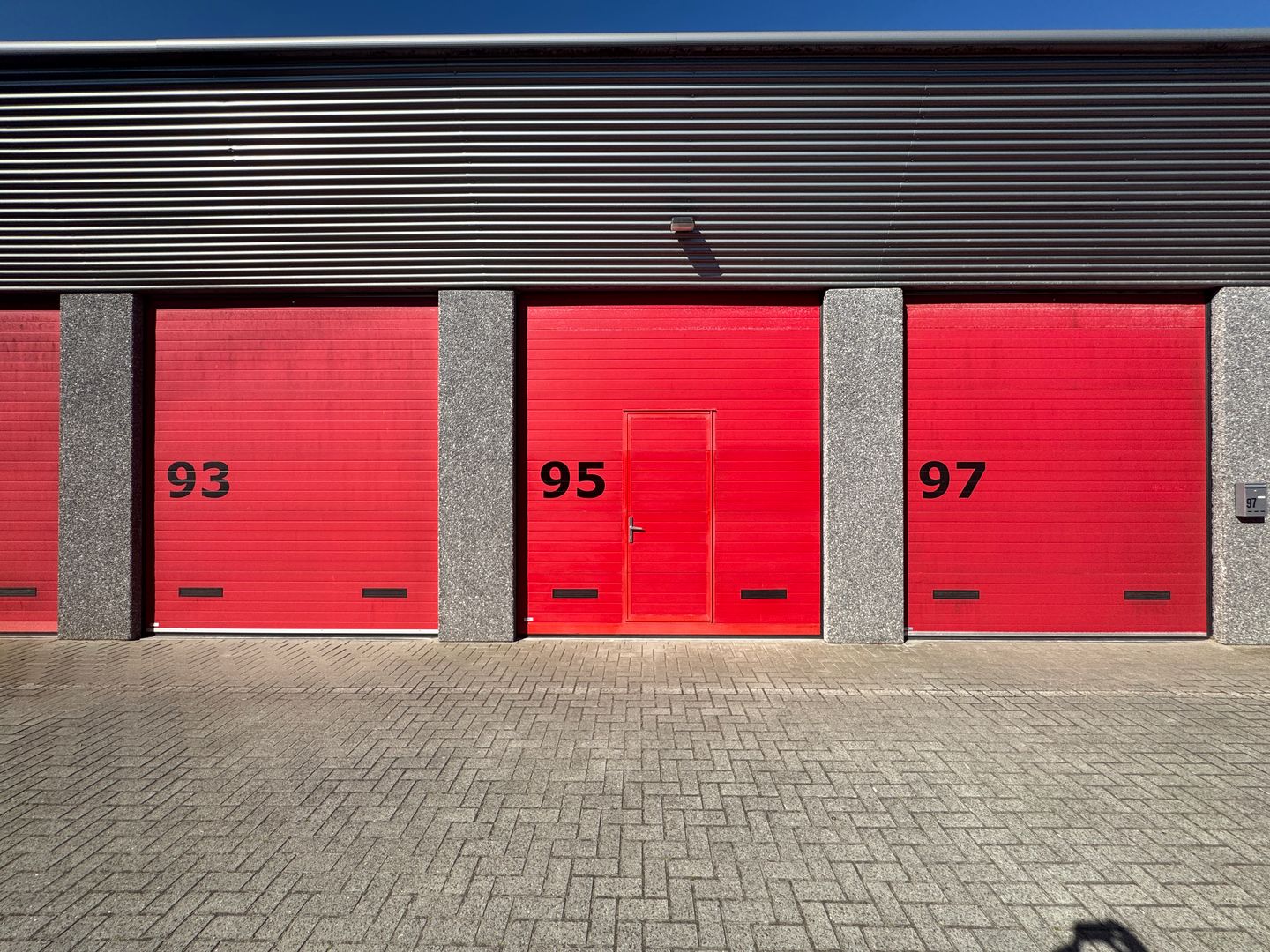 View photo 2 of Eiffelstraat 95