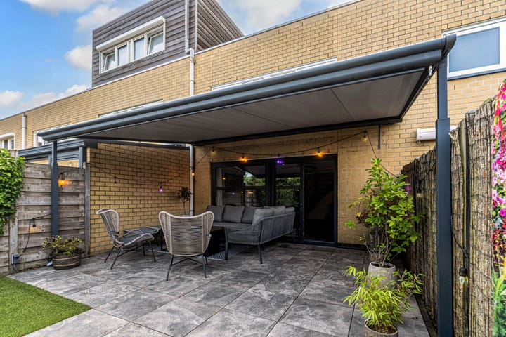 Tussenwoning te koop: Botdragerstraat 13, Delfgauw