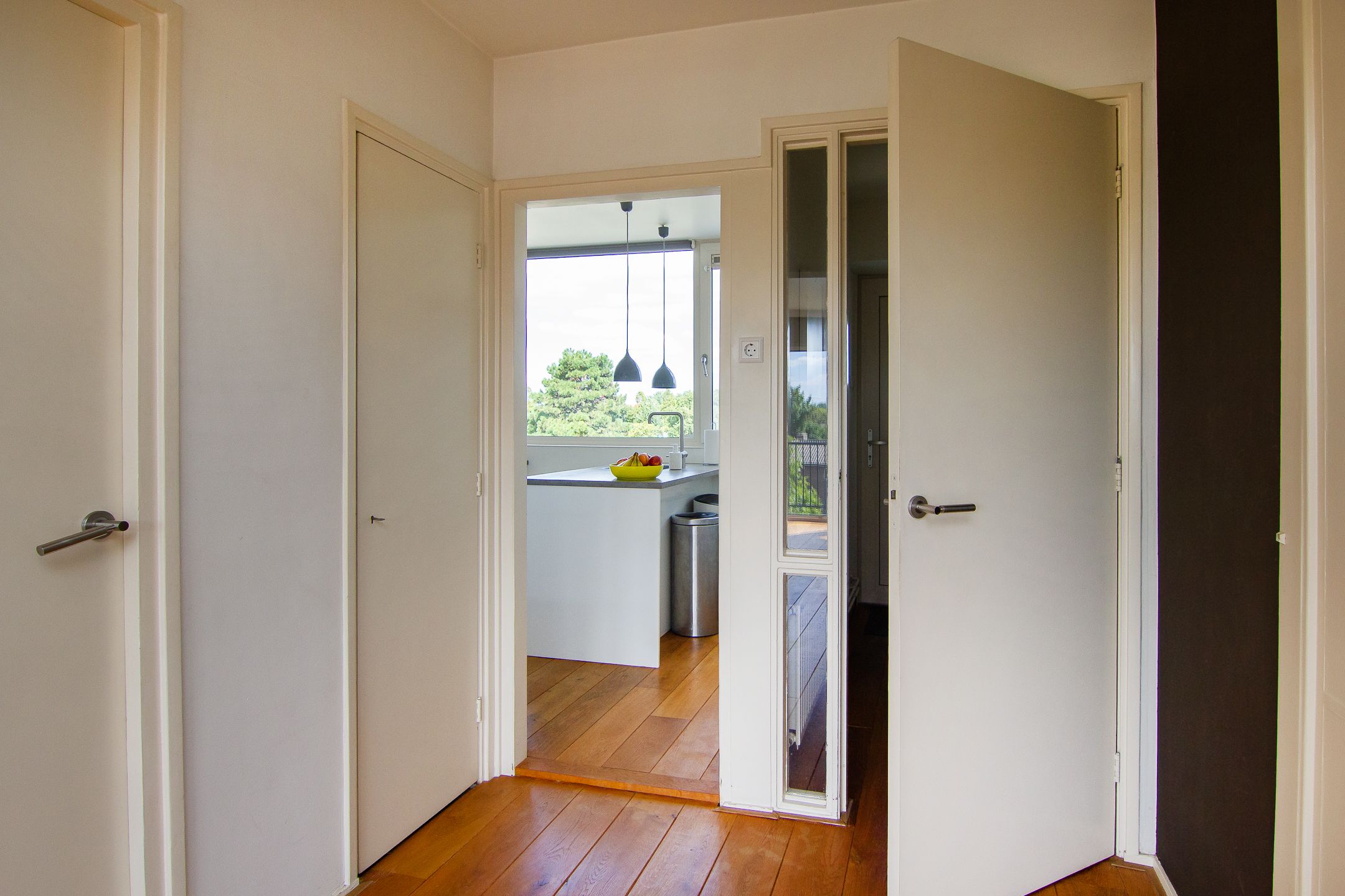 Photo 21 of Queridostraat 17-III