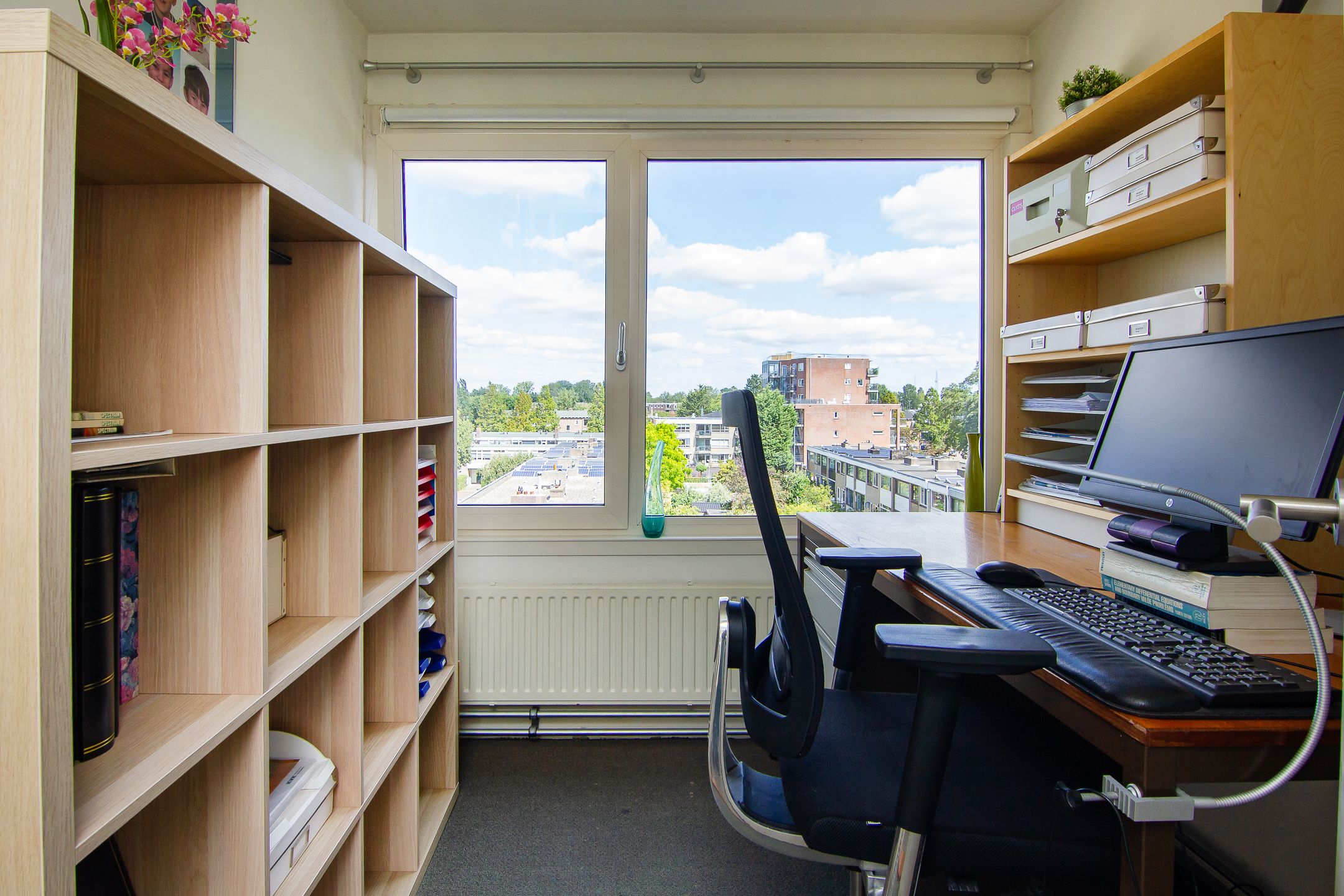Photo 33 of Queridostraat 17-III