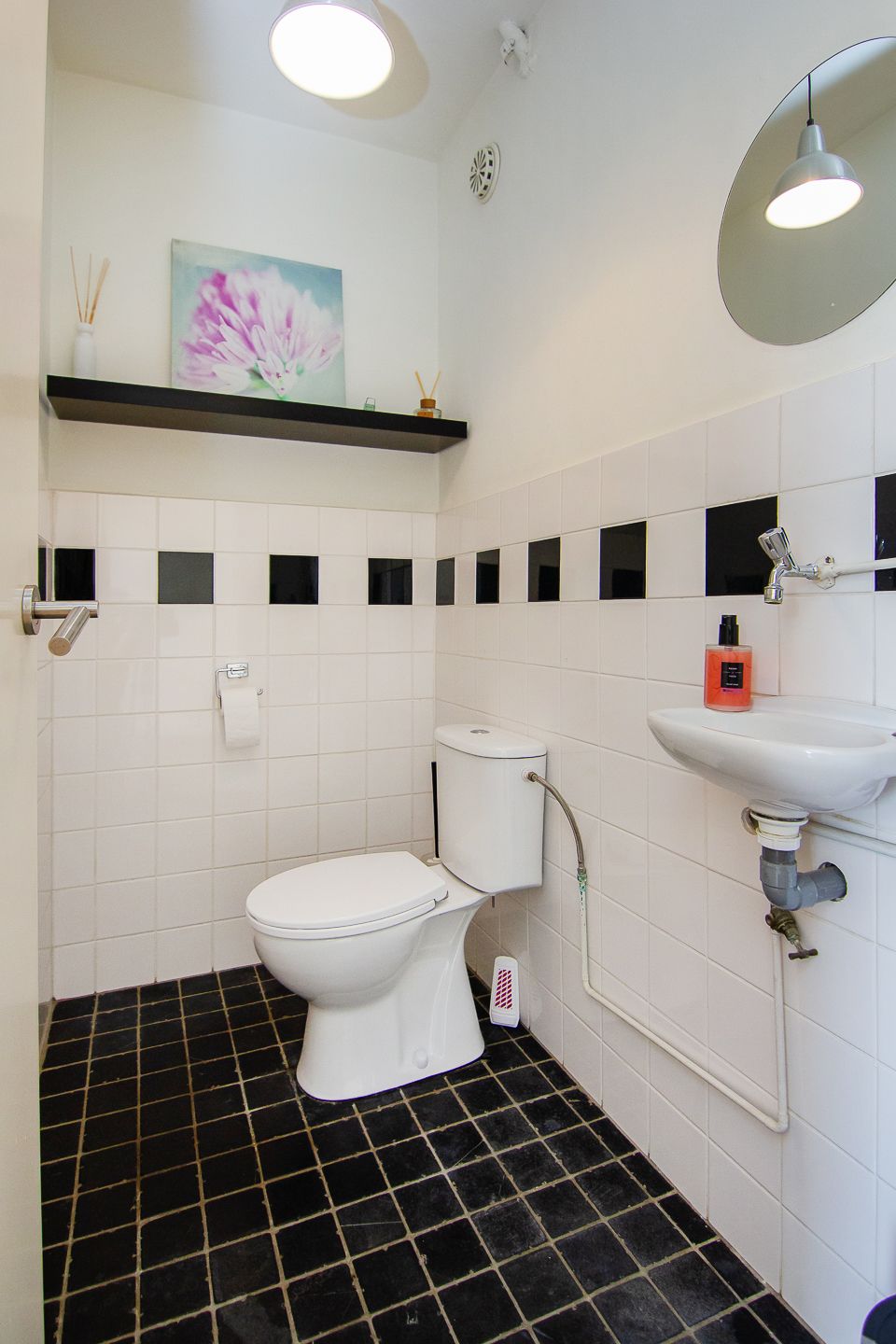 Photo 25 of Queridostraat 17-III
