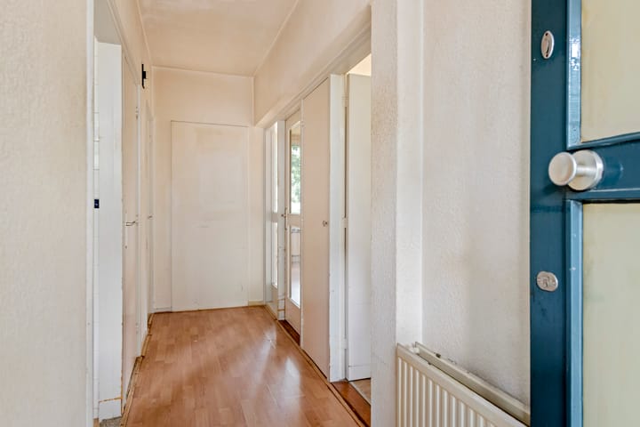 Photo 5 of Van Huevenstraat 15