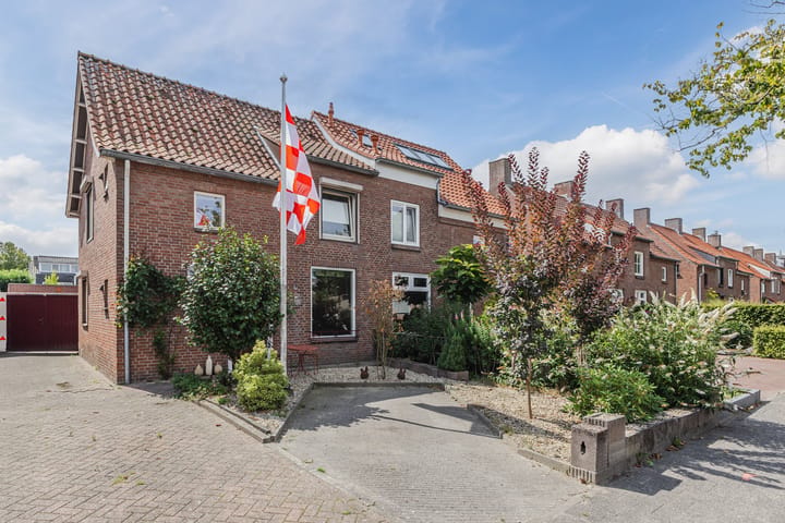Photo 2 of Van Heeswijkstraat 68