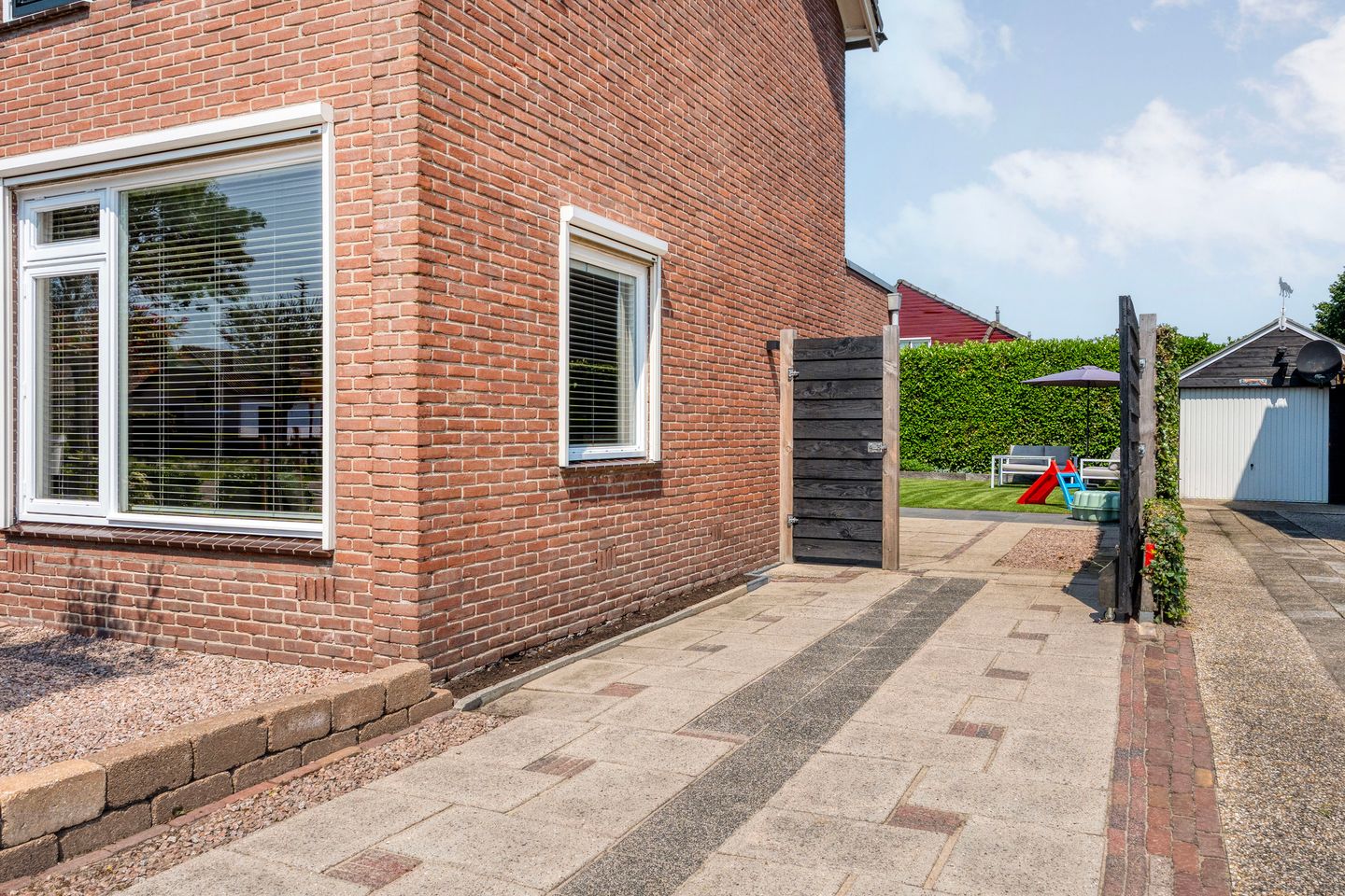 Photo 10 of Ds A.C. van Raalteweg 27