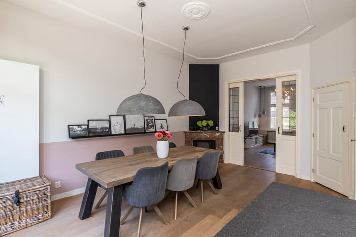 Tussenwoning te koop: Jacob Mosselstraat 85, 'S-Gravenhage
