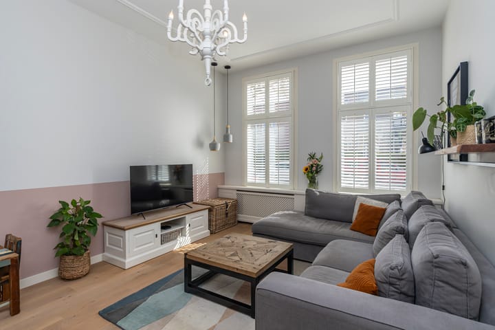 Tussenwoning te koop: Jacob Mosselstraat 85, 'S-Gravenhage