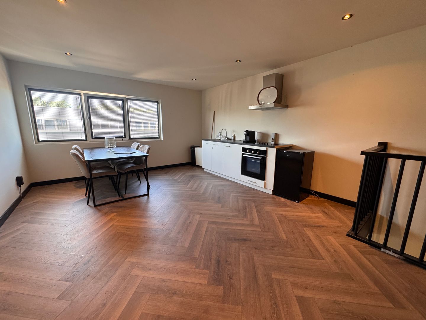 View photo 3 of Zandzuigerstraat 106