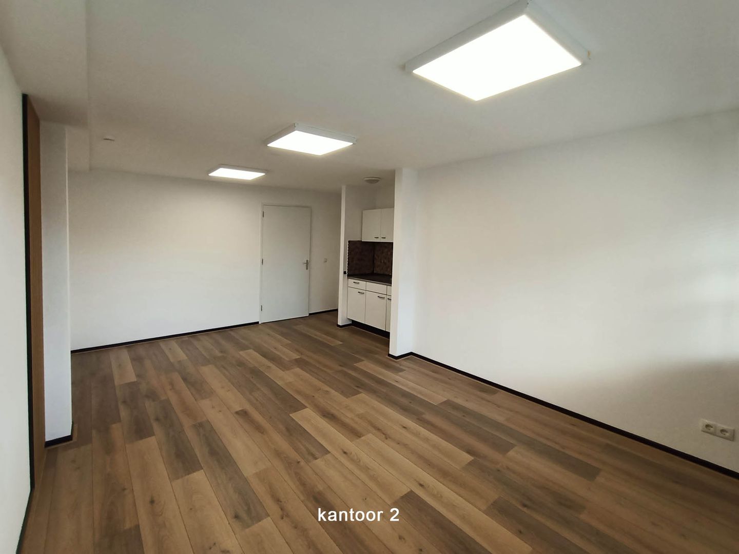 Bekijk foto 5 van Veenderveld 56