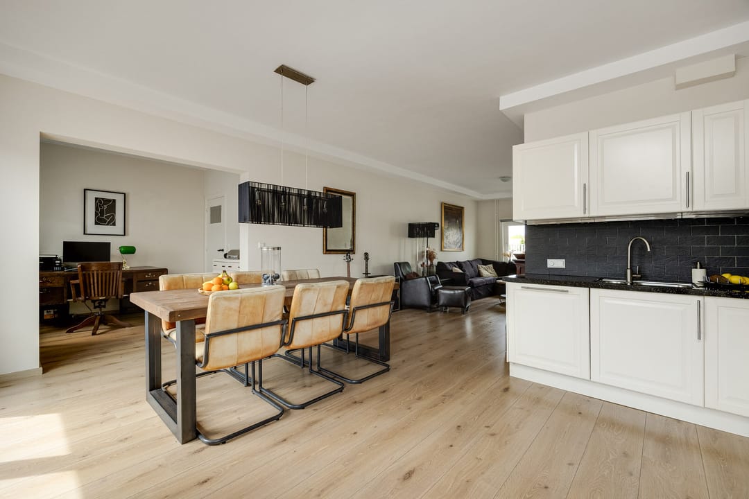 Photo 11 of Breukelsestraat 12-A