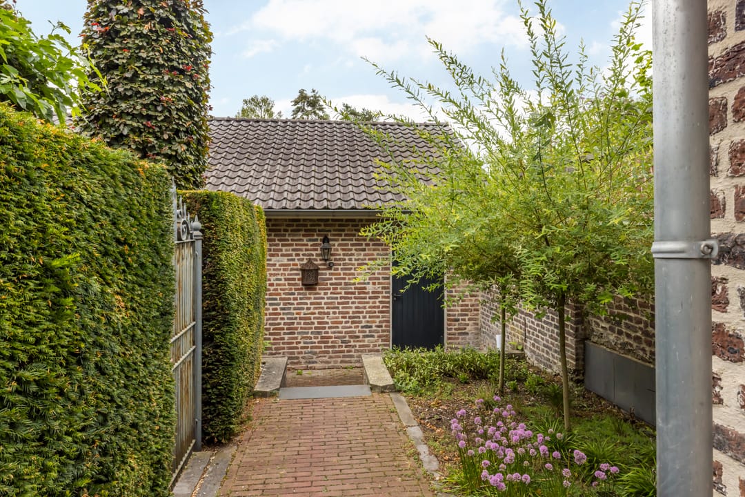 Foto 32 van Kerkstraat 10-B