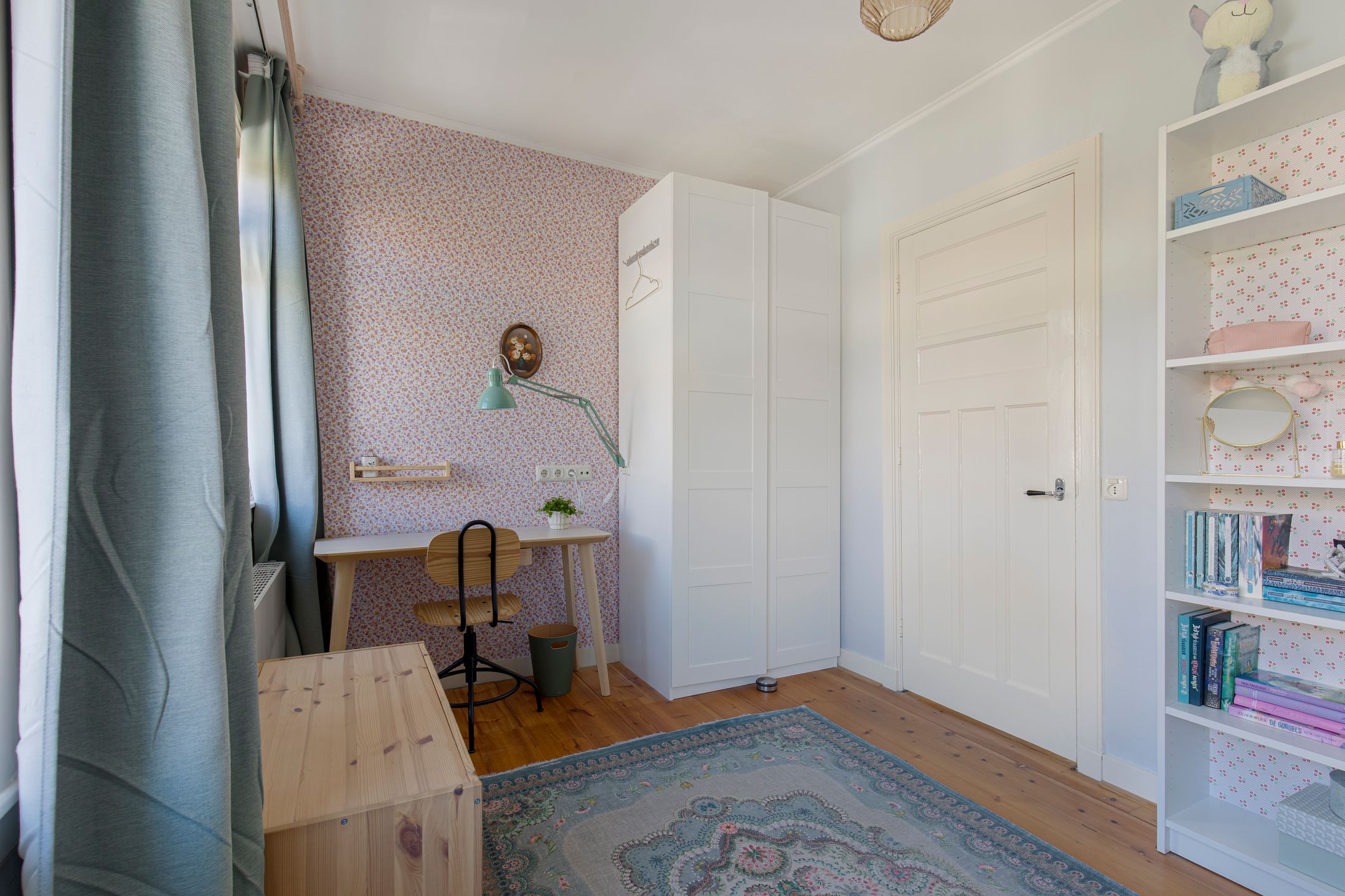 Photo 18 of Coornhertstraat 10
