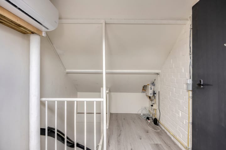 Tussenwoning te koop: Kaprijkestraat 23, Breda
