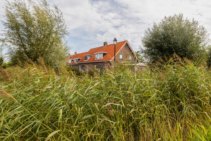 Photo 4 of Bosstraat 19