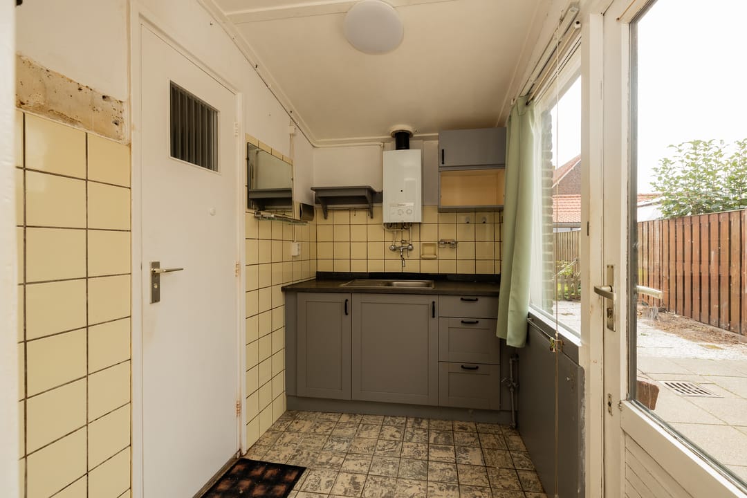 Photo 16 of Bosstraat 19