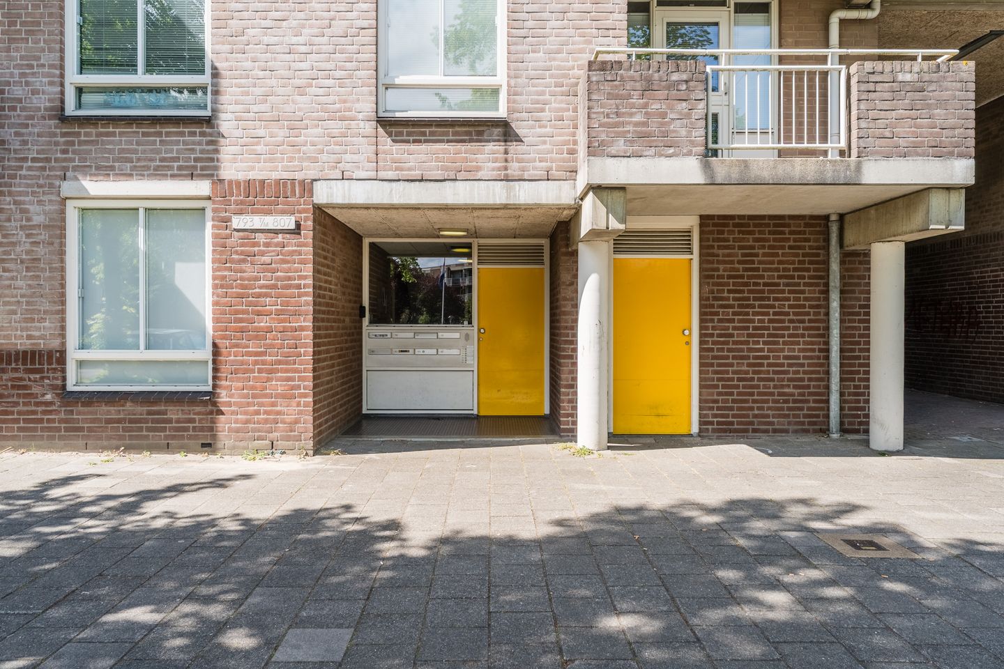 Foto 5 van Berthold Brechtstraat 807