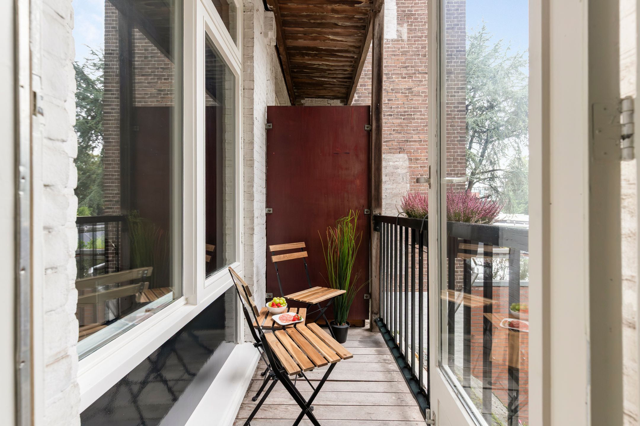 Photo 9 of Spaarndammerstraat 8-F