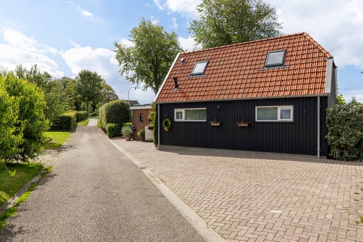 Vrijstaande woning te koop: Koopmanswei 1, Brantgum