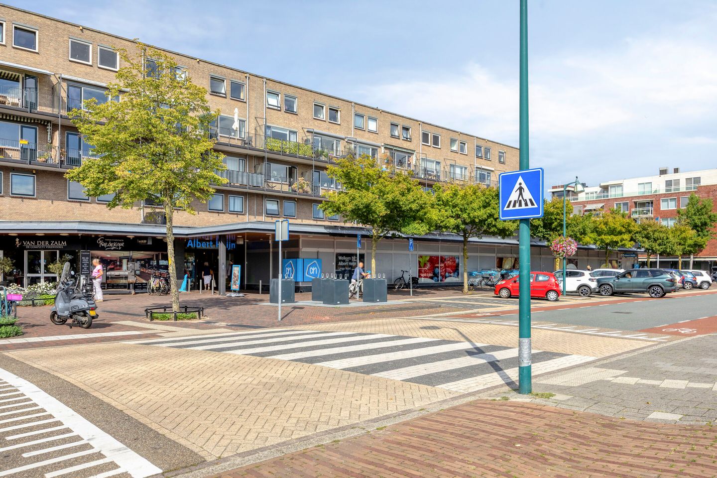 Foto 44 van Aert van Neslaan 322