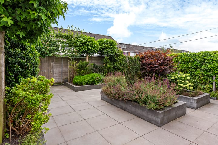 Tussenwoning te koop: Jan Jelles Hofleane 121, Leeuwarden