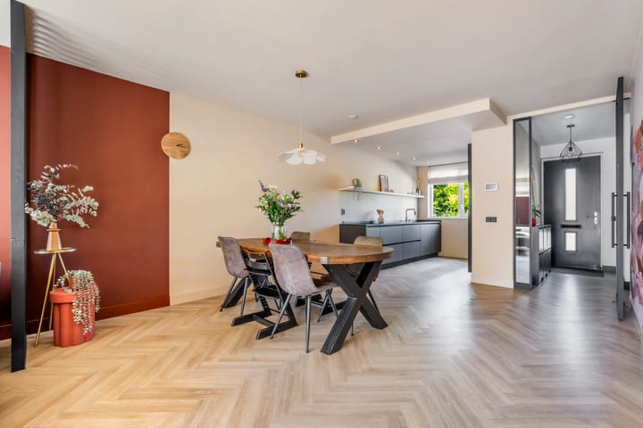 Tussenwoning te koop: Laurenburg 48, Bleiswijk