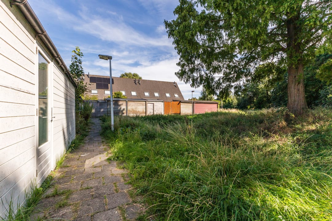 Photo 38 of Onegastraat 39