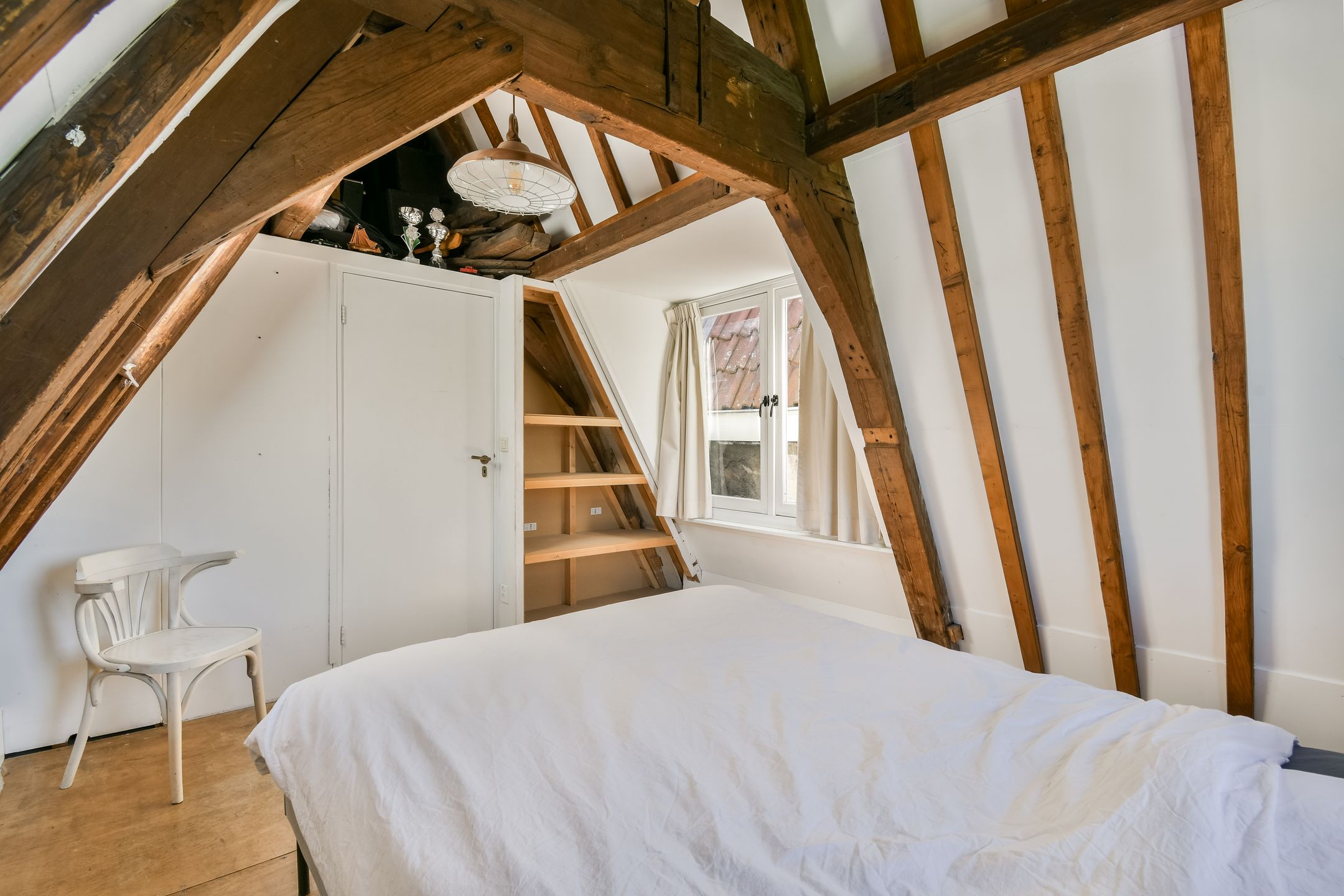 Photo 48 of Singel 145