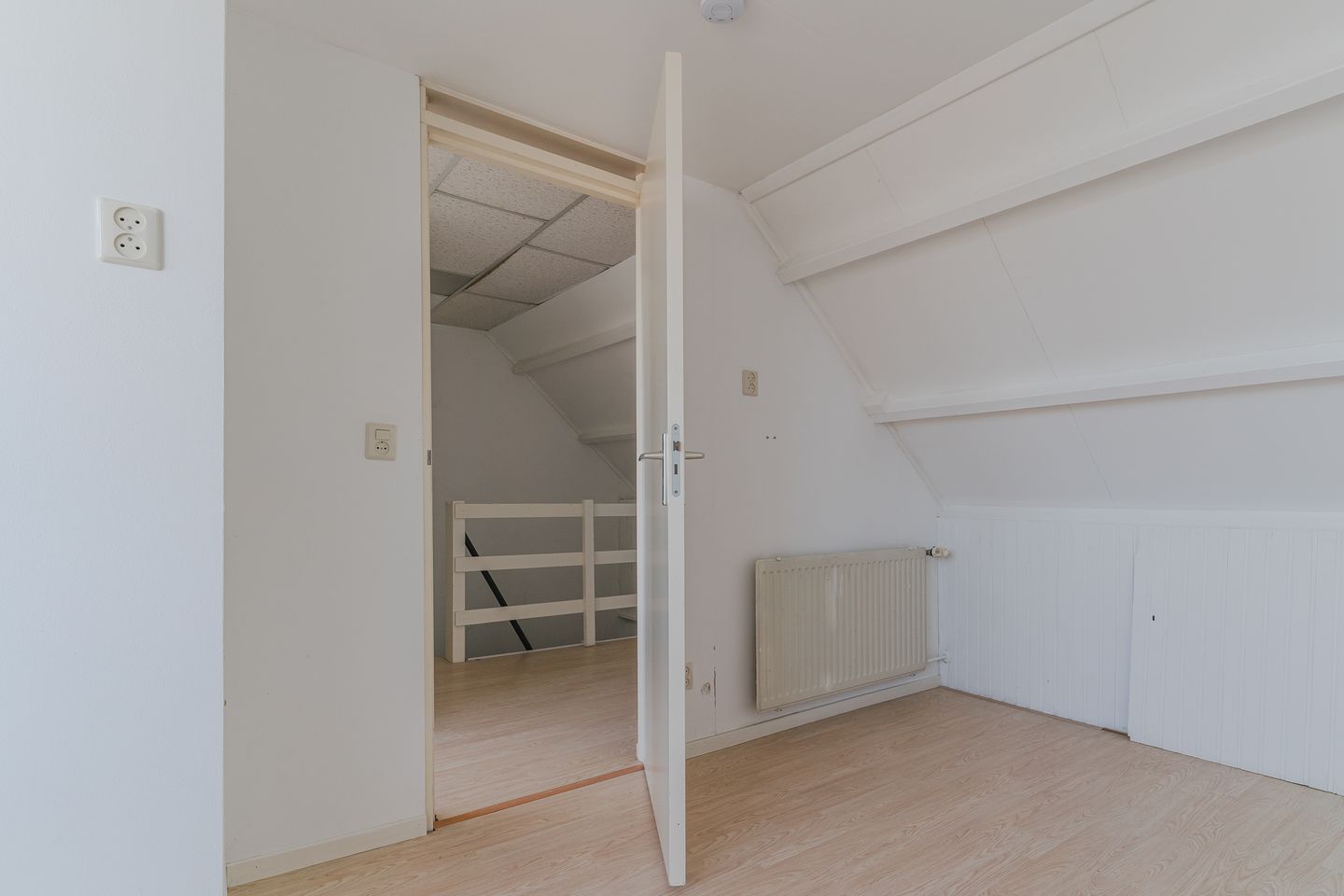 Foto 40 van Boulevard Ir de Vassy 48