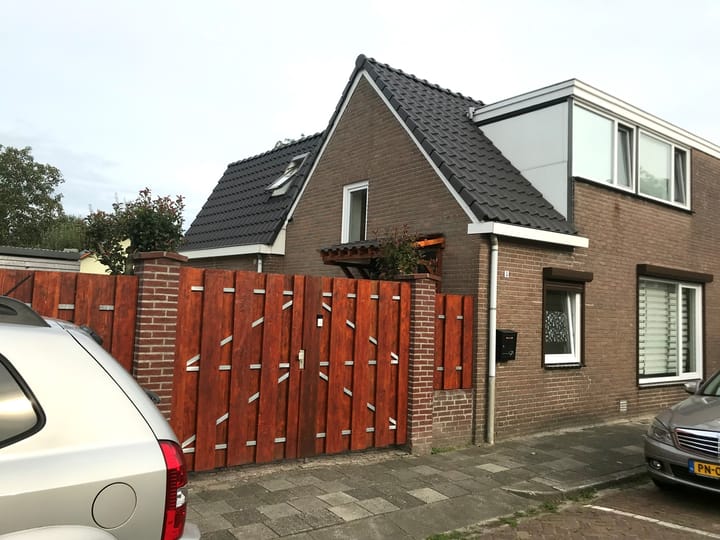 Photo 2 of Loonsestraat 5