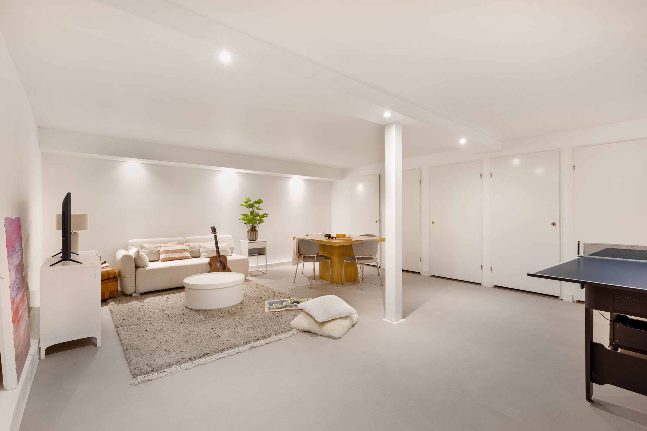 Photo 33 of Mr. H. Enschedéweg 5-B
