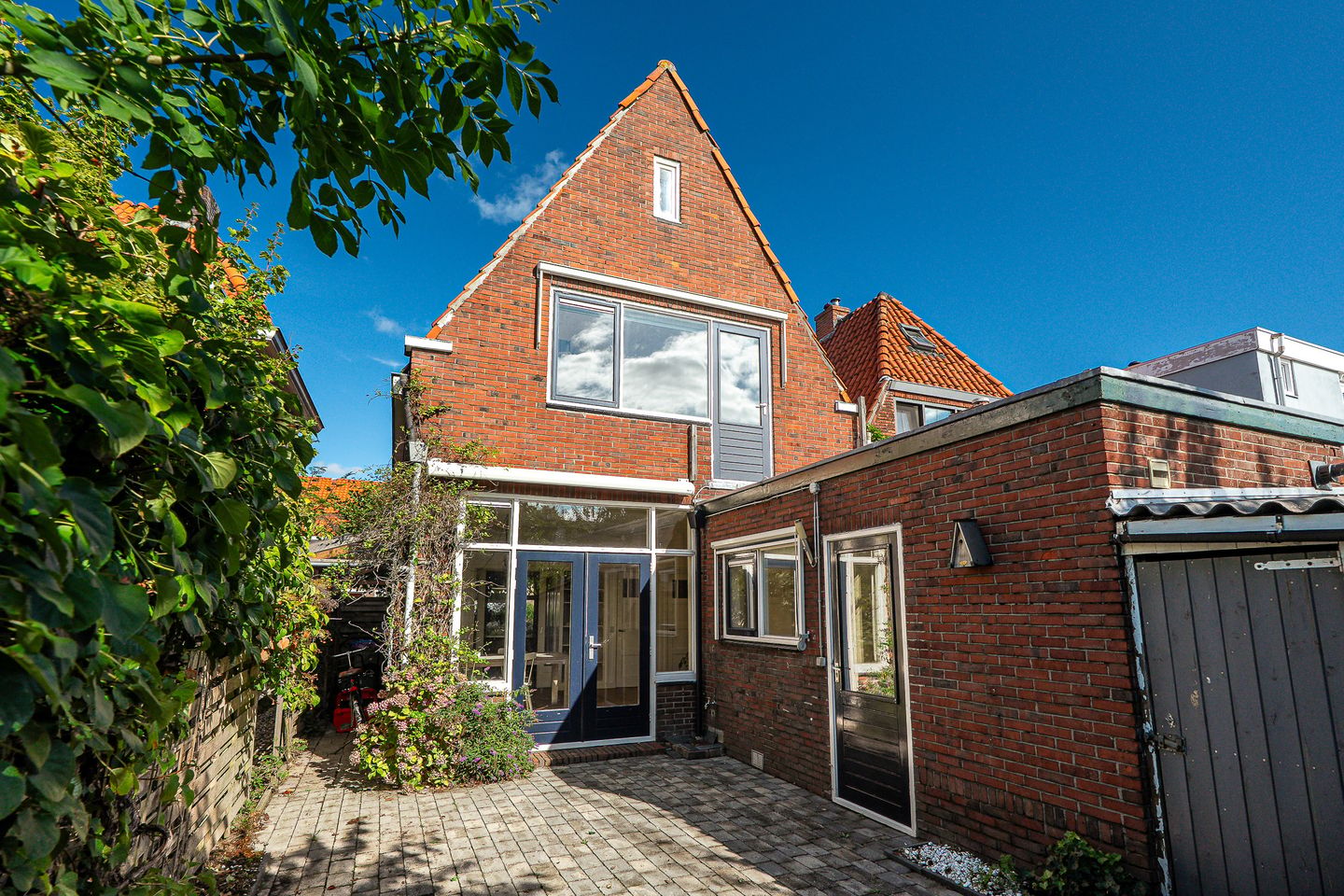 Photo 34 of Azaleastraat 96