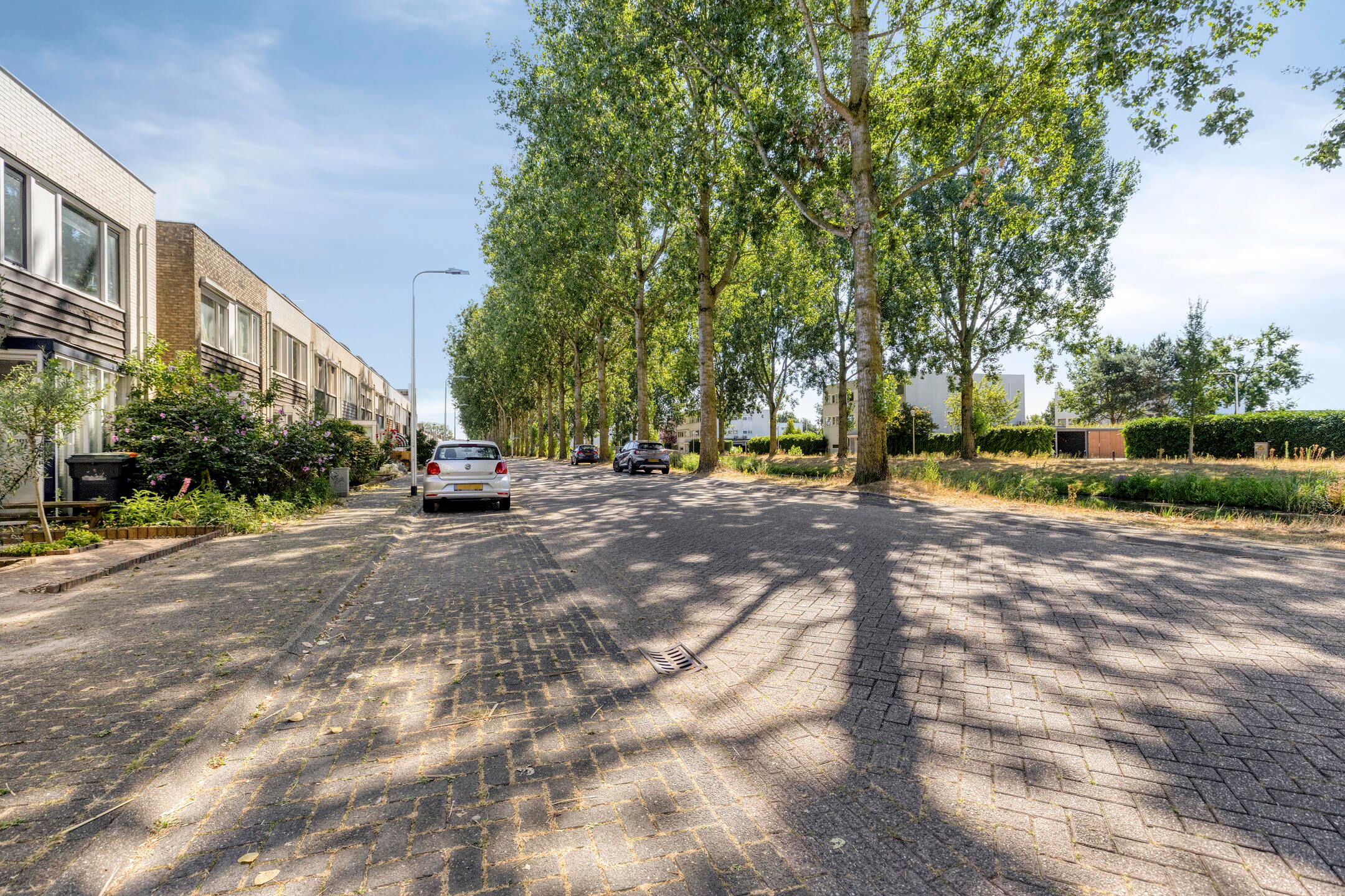 Photo 36 of Reuverlaan 119