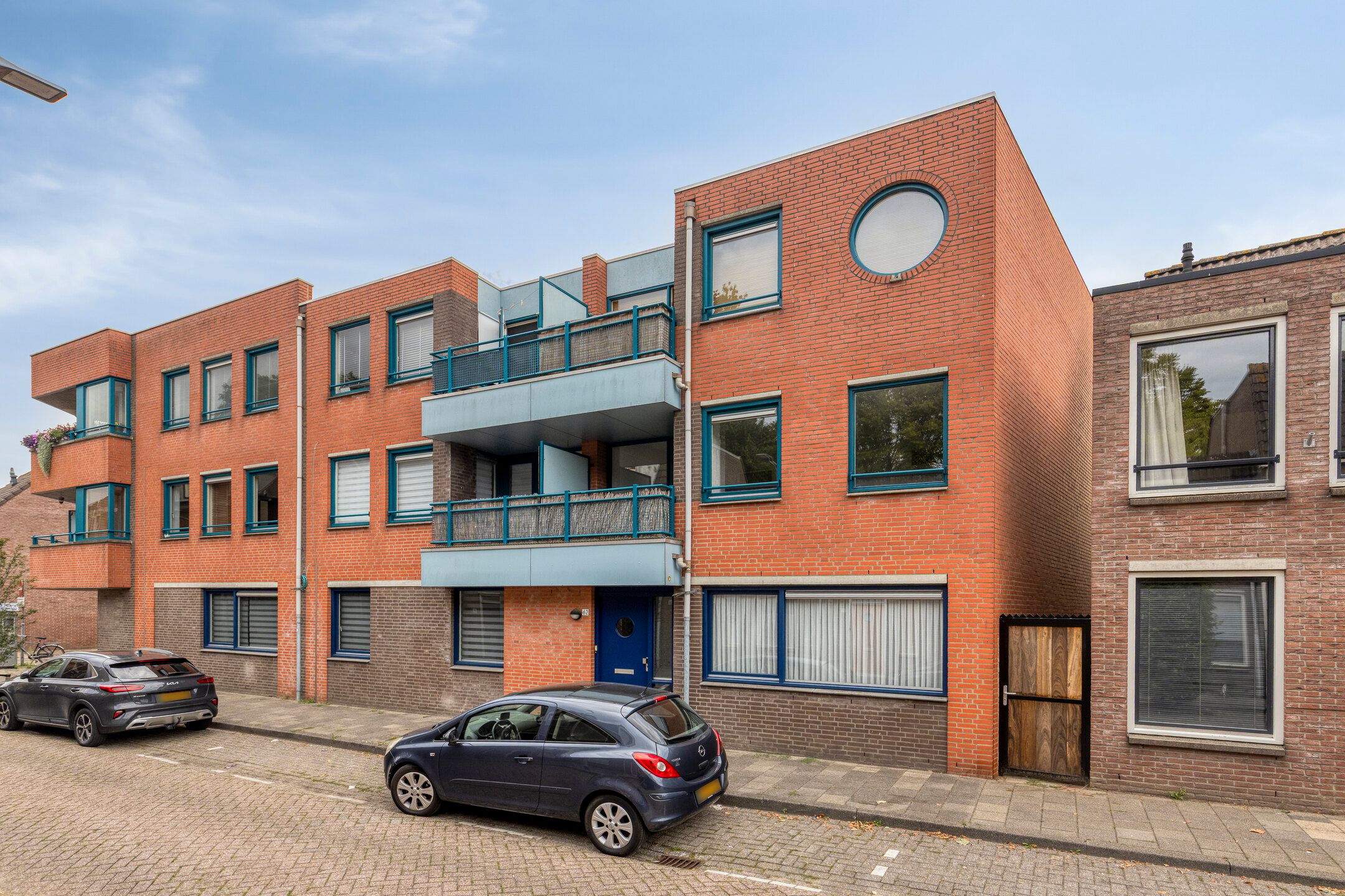 Photo 33 of Damstraat 64-C
