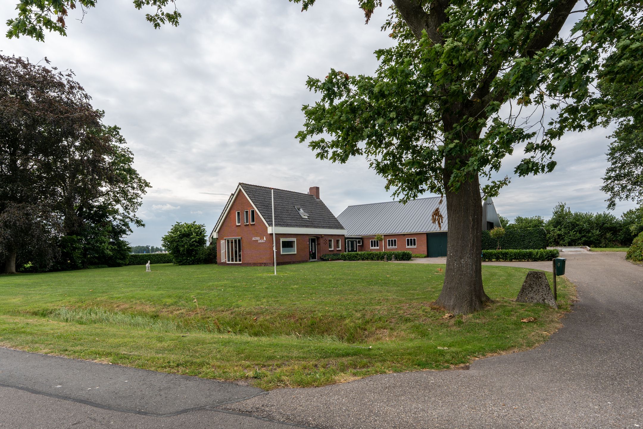 Photo 39 of Vosseveld 4
