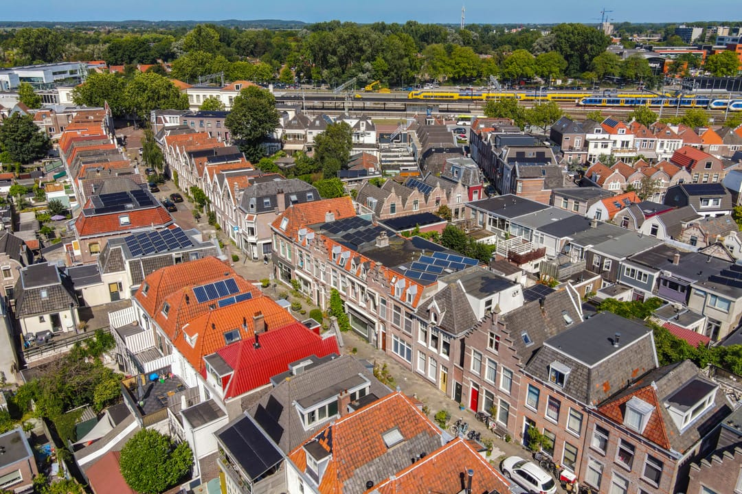 Photo 32 of Spoorstraat 52-A