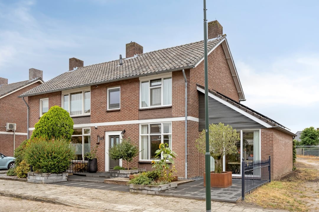 Foto 1 van Looierijstraat 11