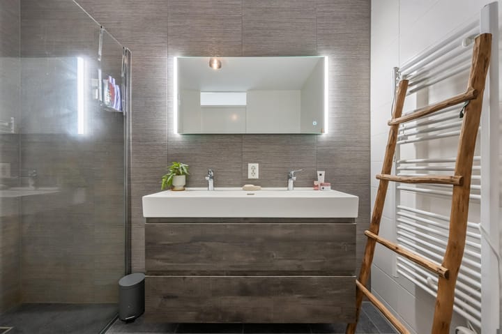 Vrijstaande woning te koop: Polderzicht 2, Assendelft