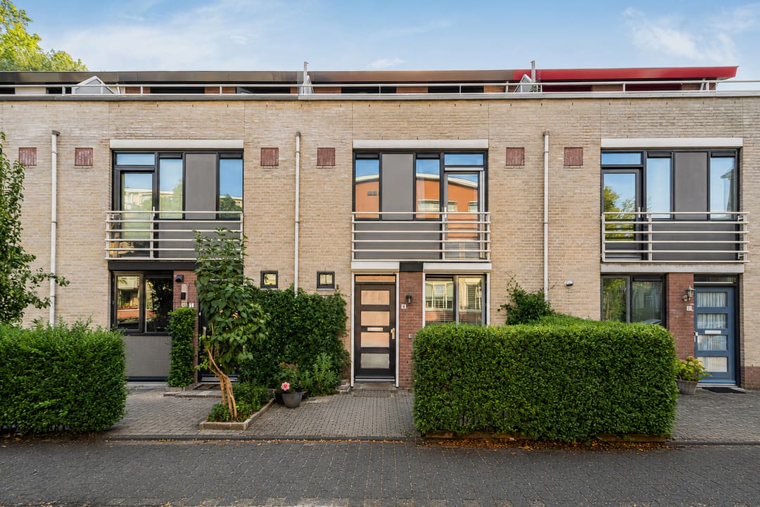 Photo 32 of Volksweerbaarheid 9